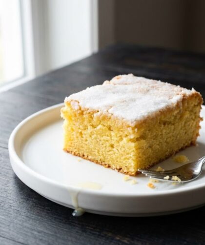 Mary Berry Traybake Cakes