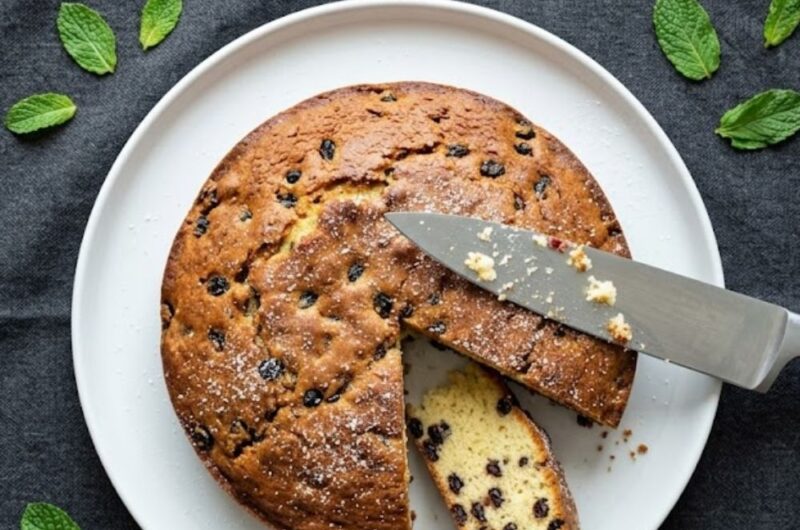 Mary Berry Currant Cake